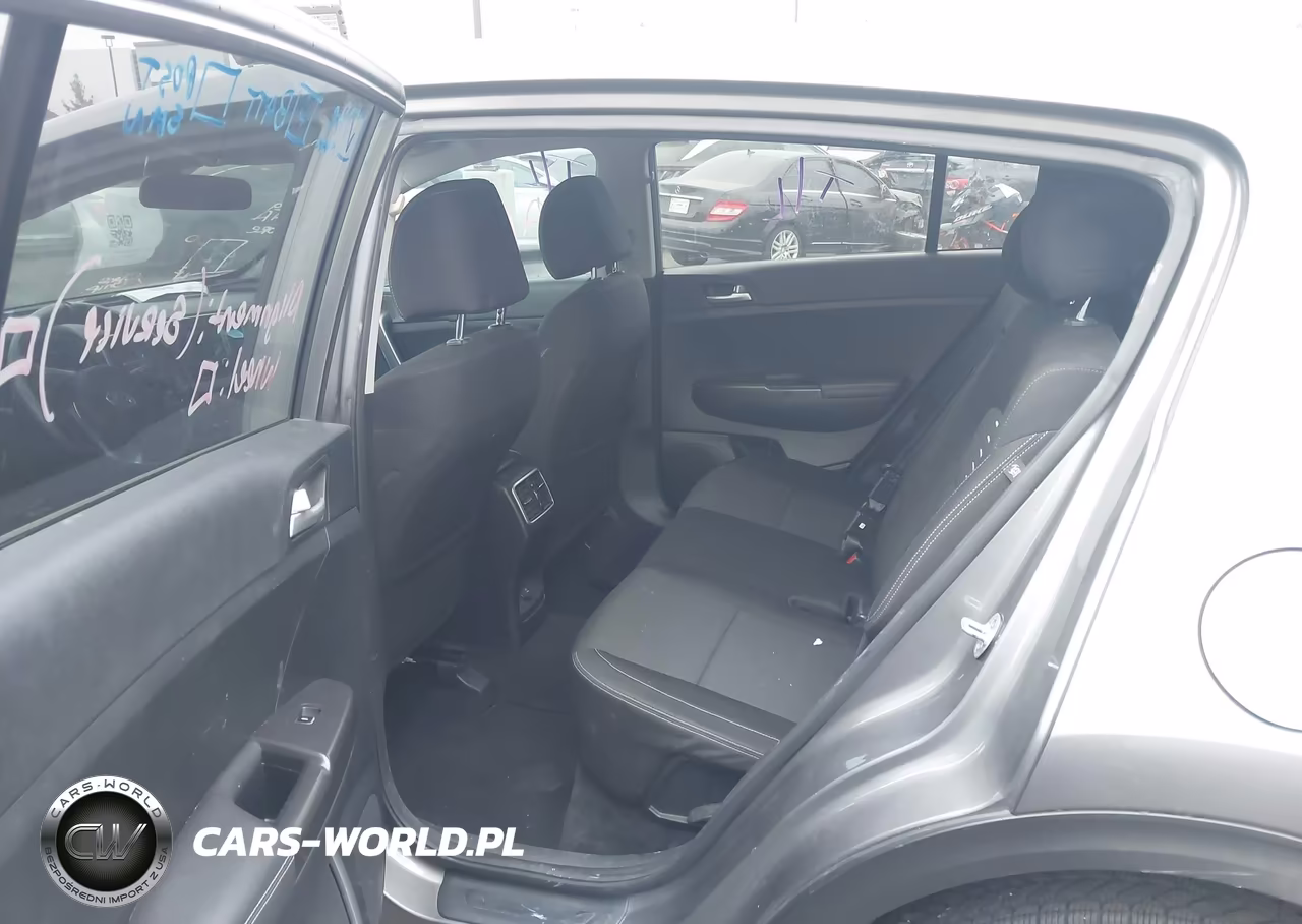 2018 Kia Sportage Lx VIN:KNDPM3AC7J7429819 - 8