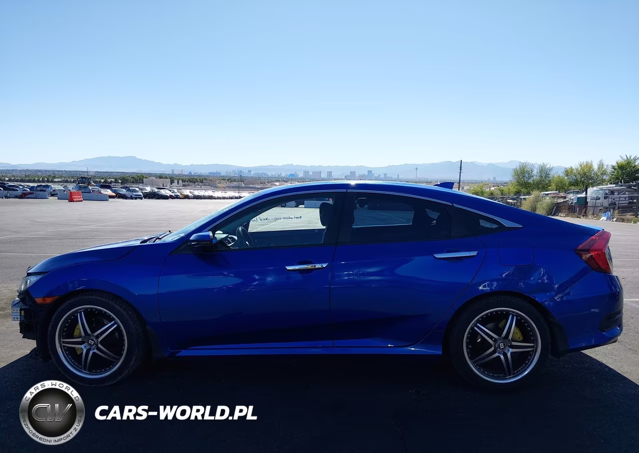 2016 Honda Civic Touring VIN:19XFC1F92GE211666 - 15