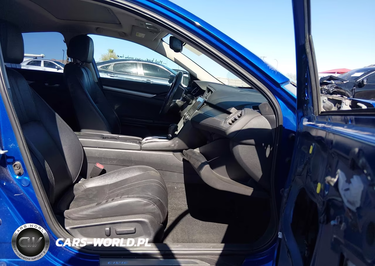 2016 Honda Civic Touring VIN:19XFC1F92GE211666 - 5