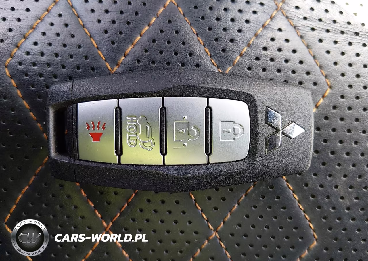 2024 Mitsubishi Outlander VIN:JA4J4WA8XRZ004365 - 11