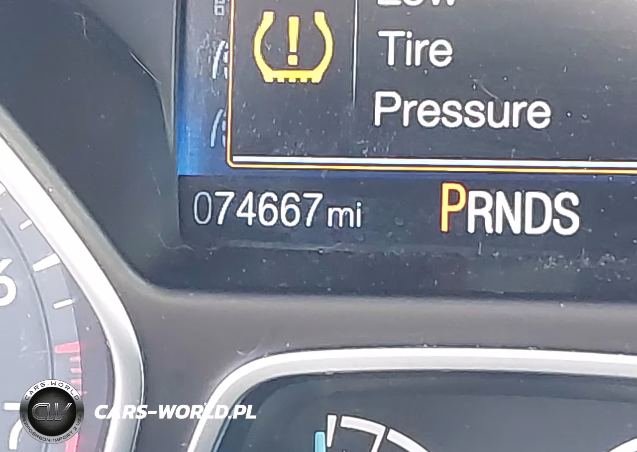 2018 Ford Focus Se VIN:1FADP3FE3JL209062 - 15