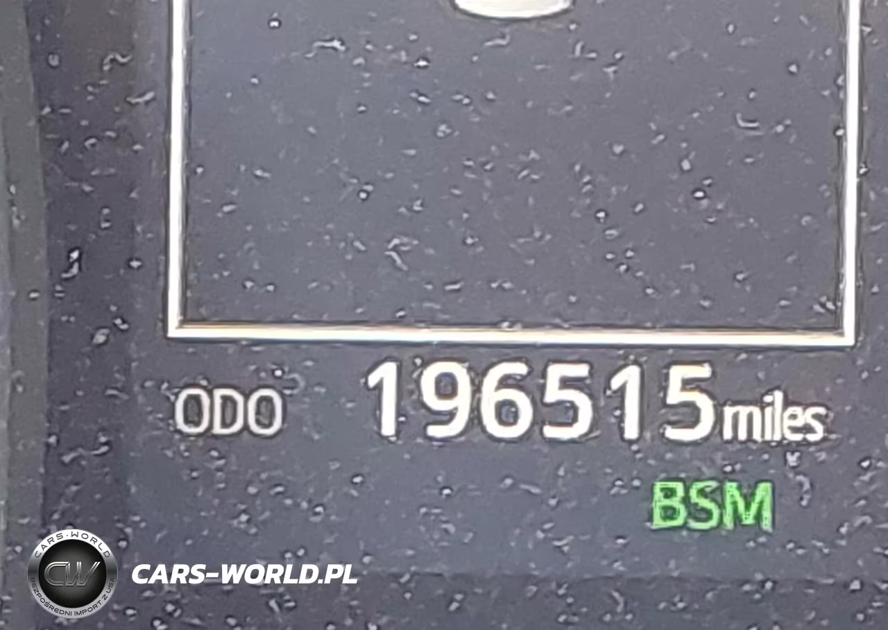 2018 Toyota Camry Se VIN:4T1B11HKXJU585466 - 16