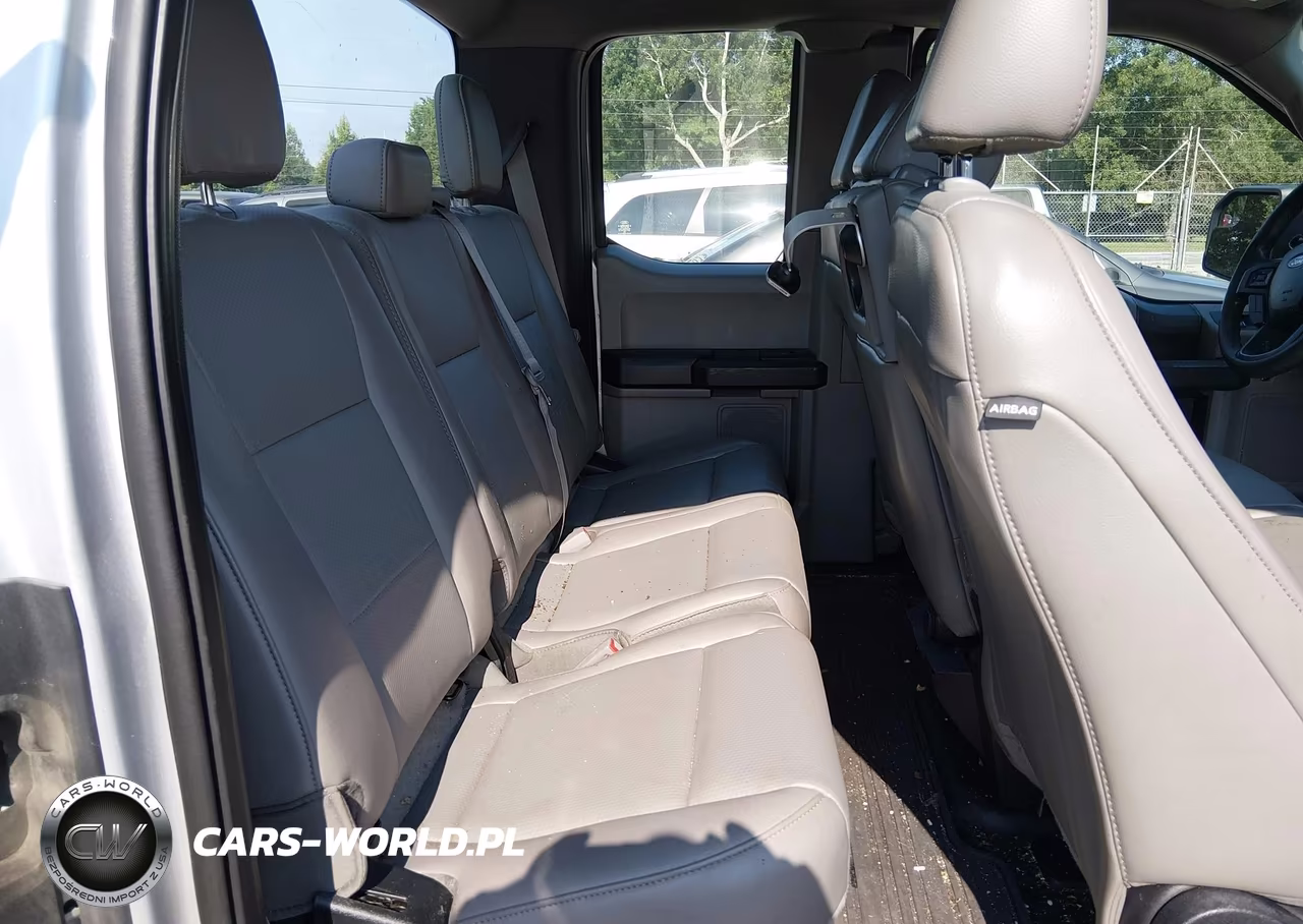 2018 Ford F-150 Xl-Xlt VIN:1FTEX1CB1JFC76352 - 8