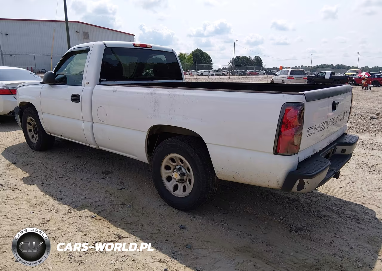 2005 Chevrolet Silverado 1500 Work Truck VIN:1GCEC14VX5Z213548 - 3
