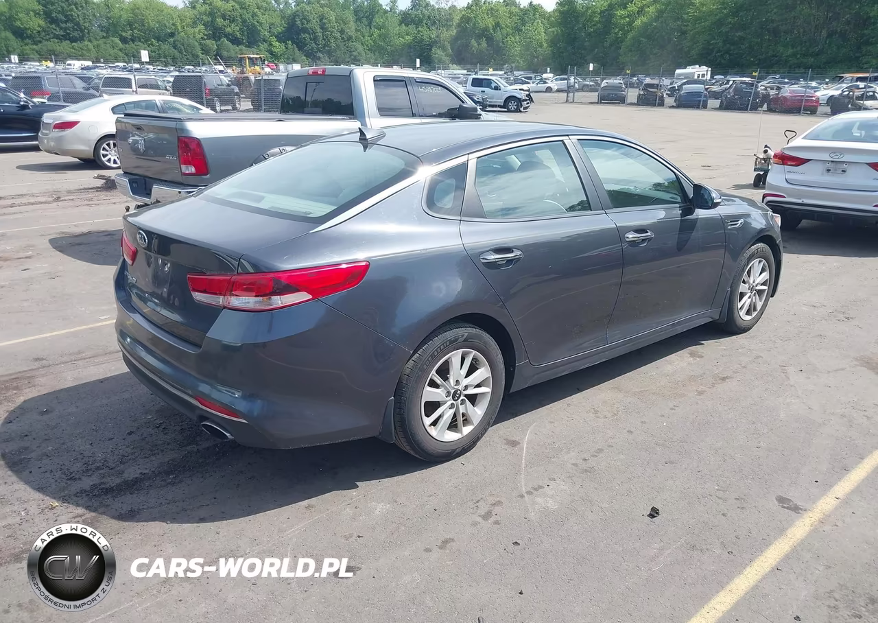2017 Kia Optima Lx VIN:5XXGT4L32HG167828 - 4