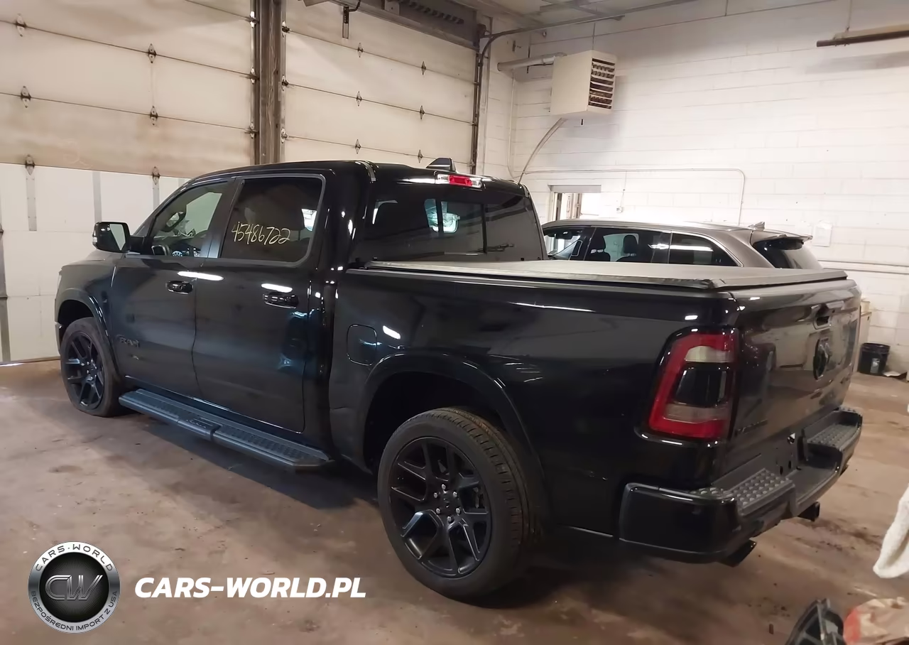 2021 Ram 1500 Laramie 4X4 5'7 Box VIN:1C6SRFJT7MN682241 - 3