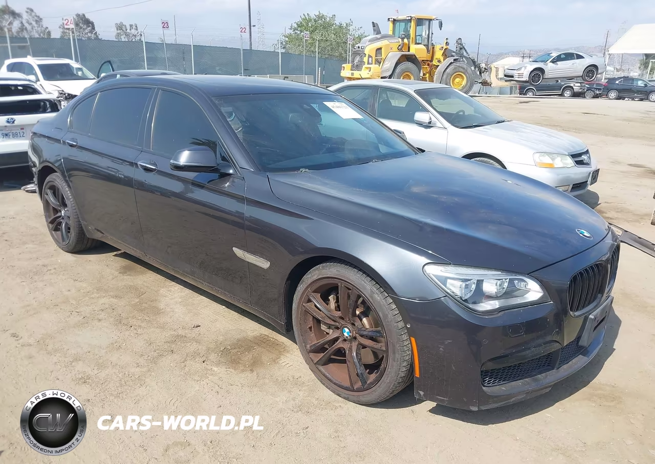 2013 BMW 750Li