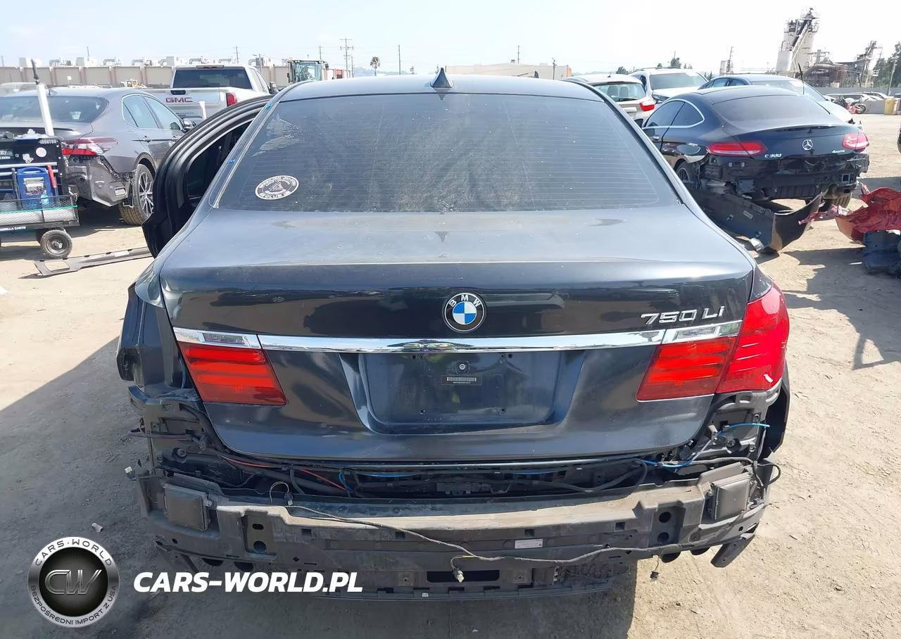 2013 BMW 750Li VIN:WBAYE8C5XDD133127 - 17