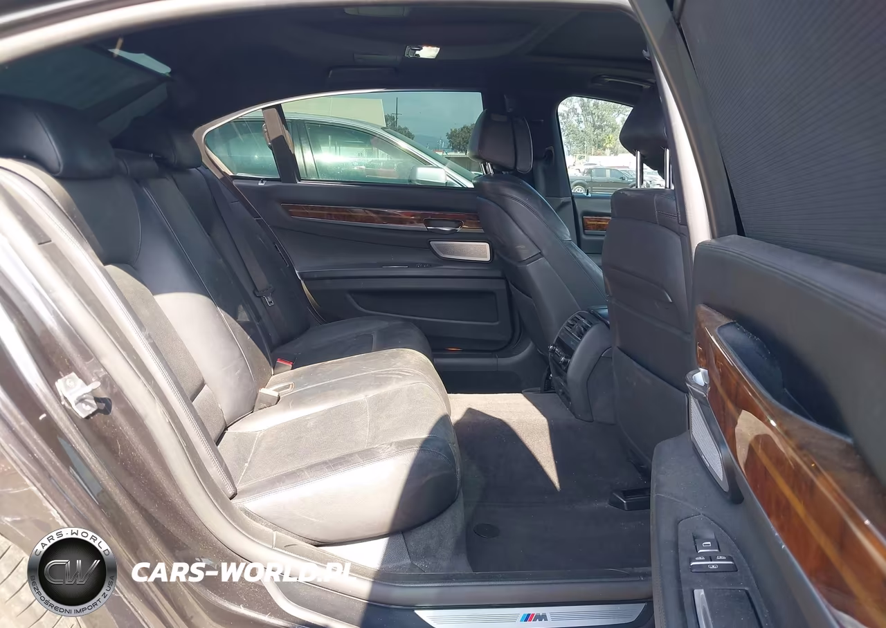 2013 BMW 750Li VIN:WBAYE8C5XDD133127 - 8