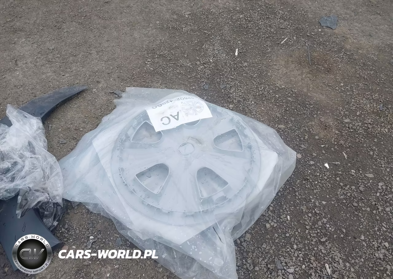 2025 Subaru Solterra Premium VIN:JTMABABA1SA096941 - 12