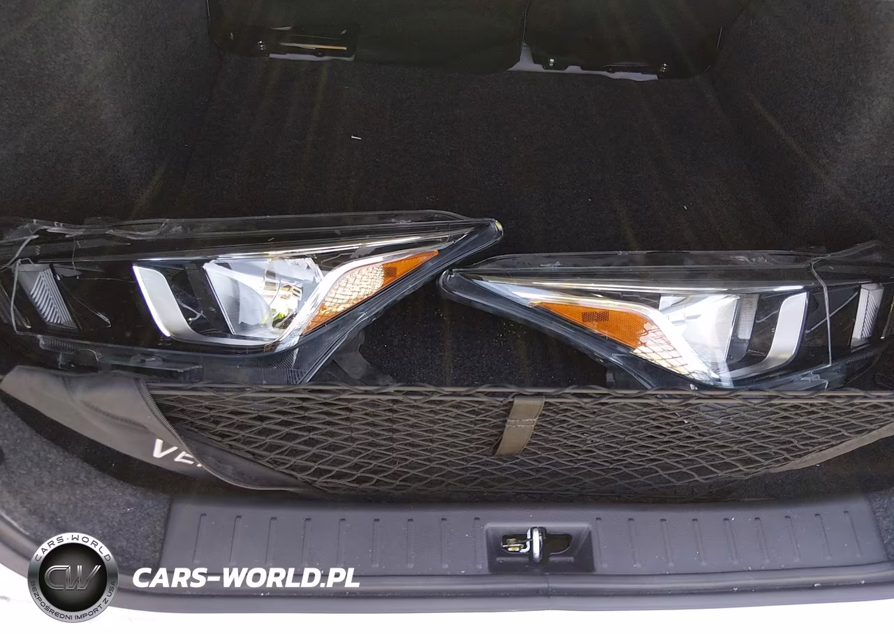 2024 Nissan Versa 1.6 S VIN:3N1CN8DV1RL920113 - 12