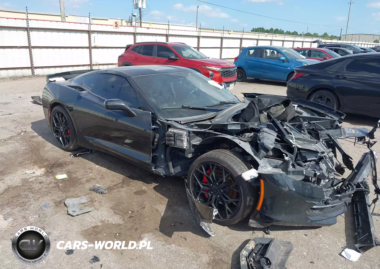 2019 Chevrolet Corvette Stingray – zdjęcie 1 z 15