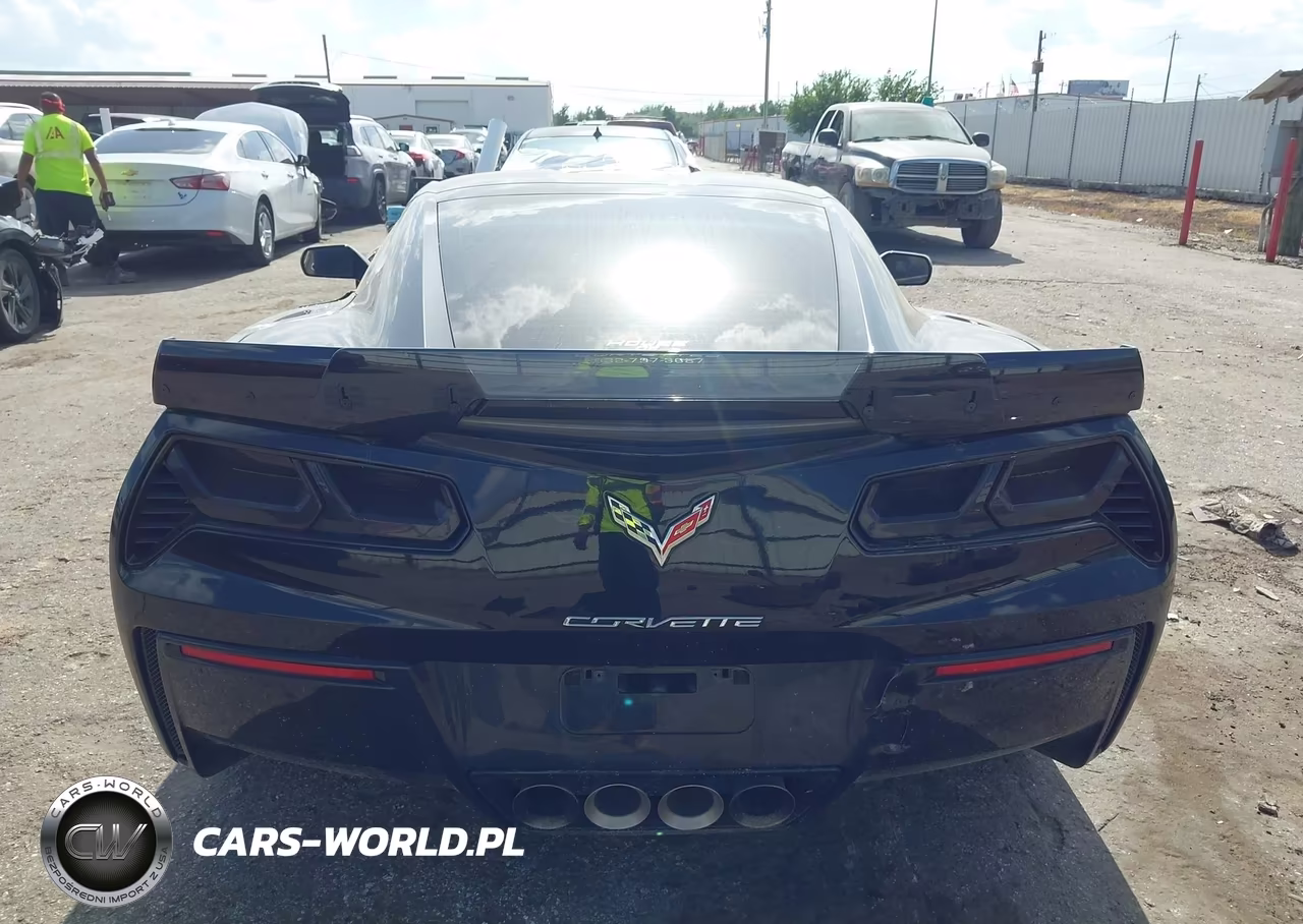 2019 Chevrolet Corvette Stingray VIN:1G1YD2D7XK5106044 - 15
