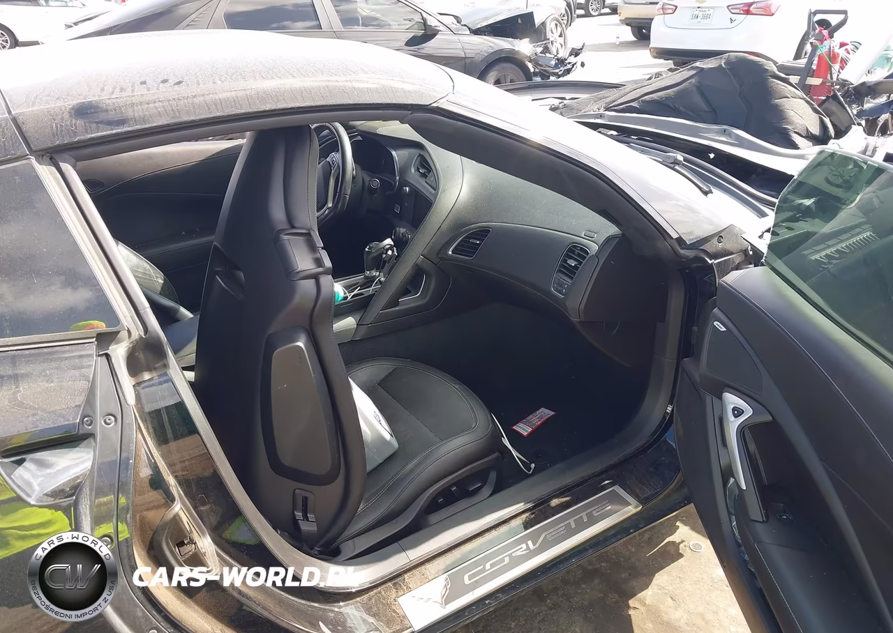 2019 Chevrolet Corvette Stingray VIN:1G1YD2D7XK5106044 - 5