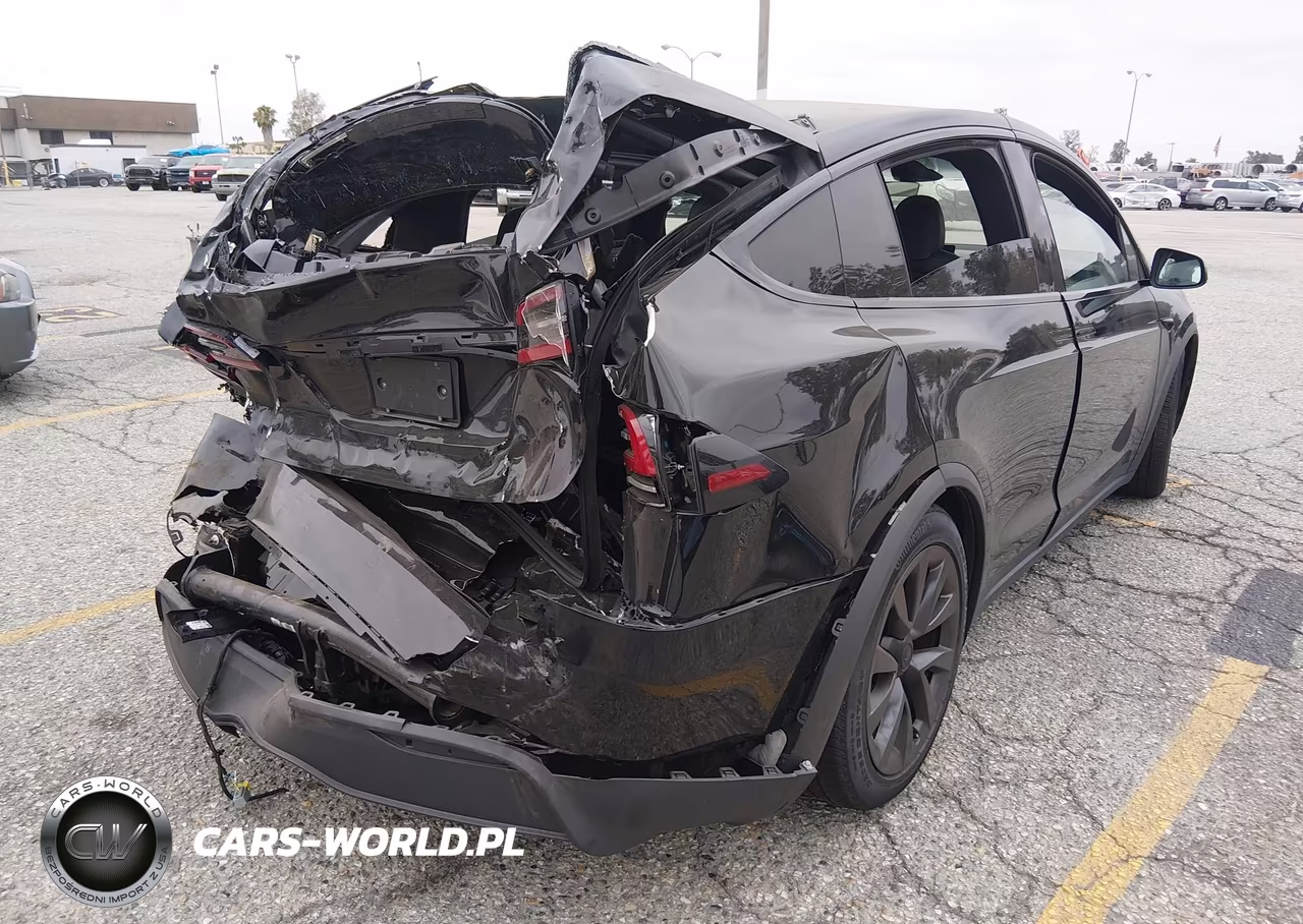 2023 Tesla Model X Dual Motor All-Wheel Drive-Standard Range VIN:7SAXCDE52PF427132 - 4