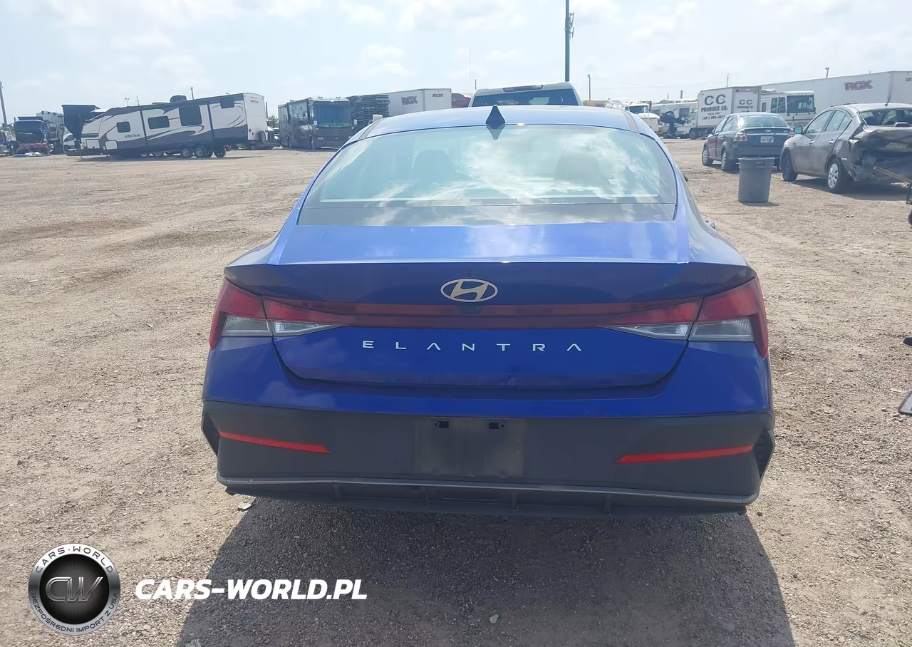 2024 Hyundai Elantra Sel VIN:KMHLM4DG9RU738400 - 17