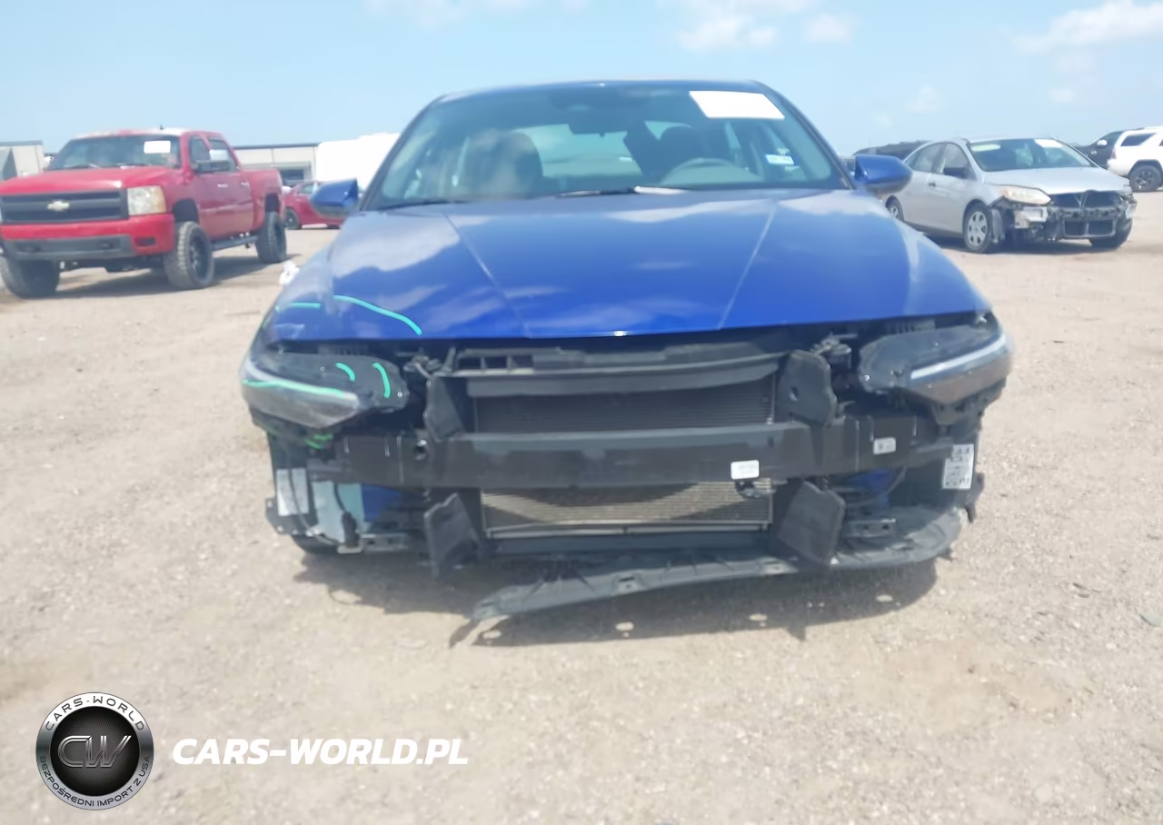 2024 Hyundai Elantra Sel VIN:KMHLM4DG9RU738400 - 6
