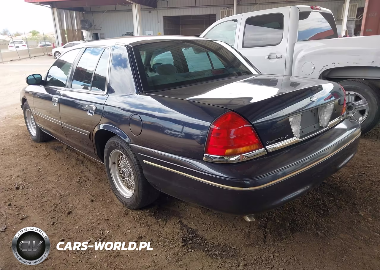 2002 Ford Crown Victoria Lx VIN:2FAFP74W82X159906 - 3