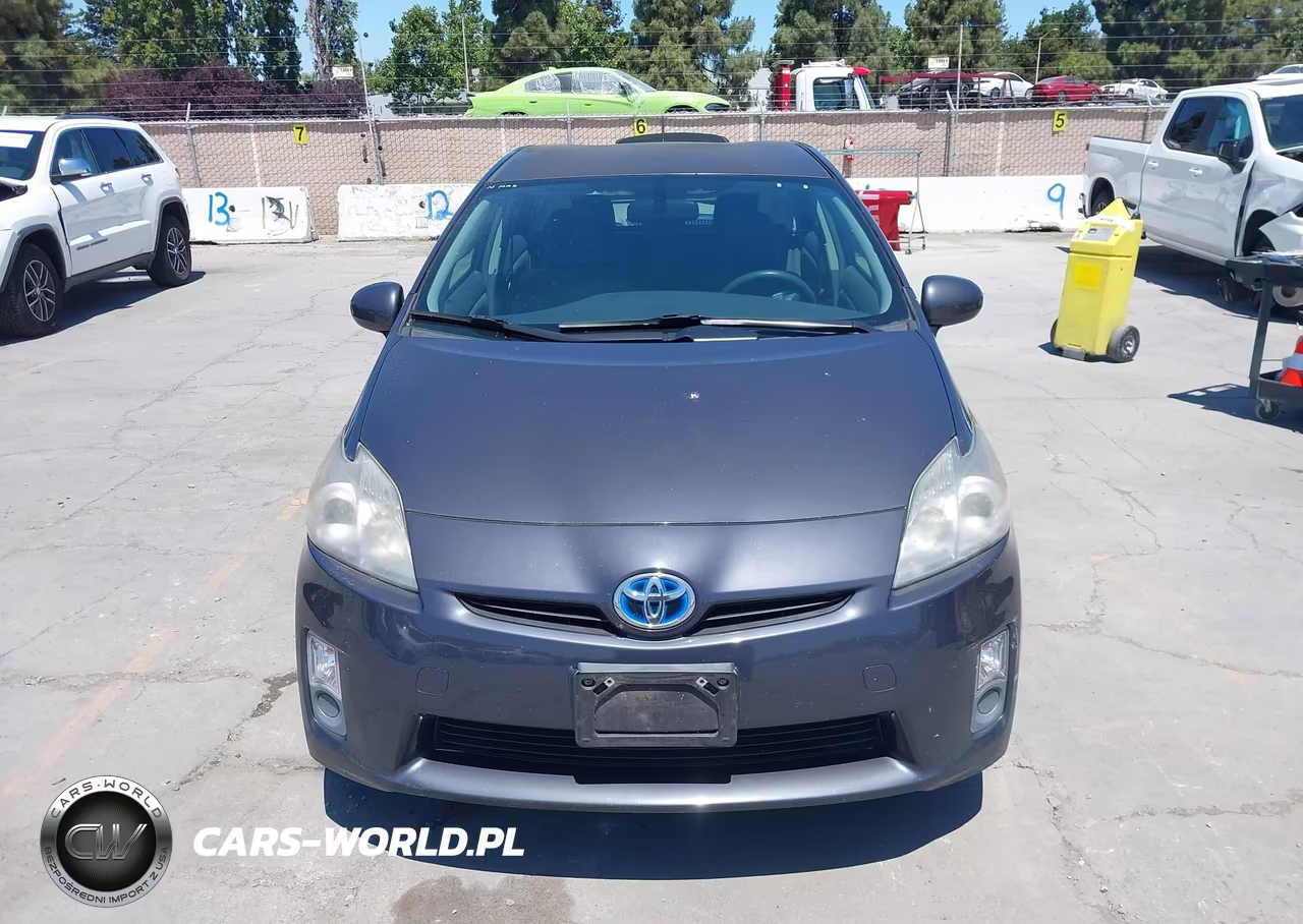 2011 Toyota Prius Two VIN:JTDKN3DU9B1409765 - 12