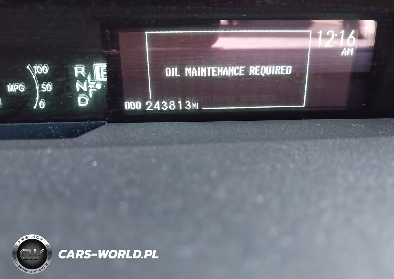 2011 Toyota Prius Two VIN:JTDKN3DU9B1409765 - 7