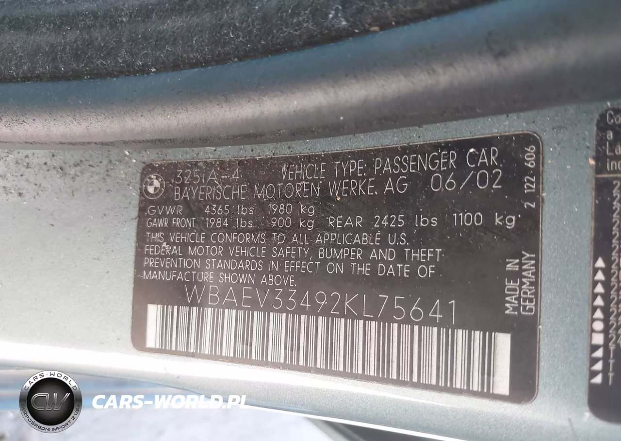 2002 BMW 3 Series 325I VIN:WBAEV33492KL75641 - 9