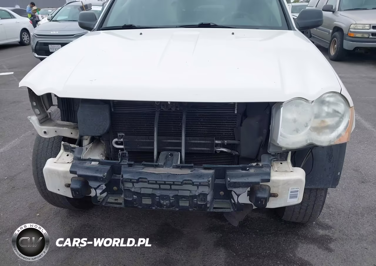 2008 Jeep Grand Cherokee Laredo VIN:1J8GS48K58C216774 - 6