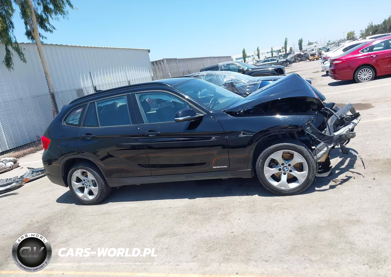 2015 BMW X1 Sdrive28I VIN:WBAVM1C58FV498013 - 14