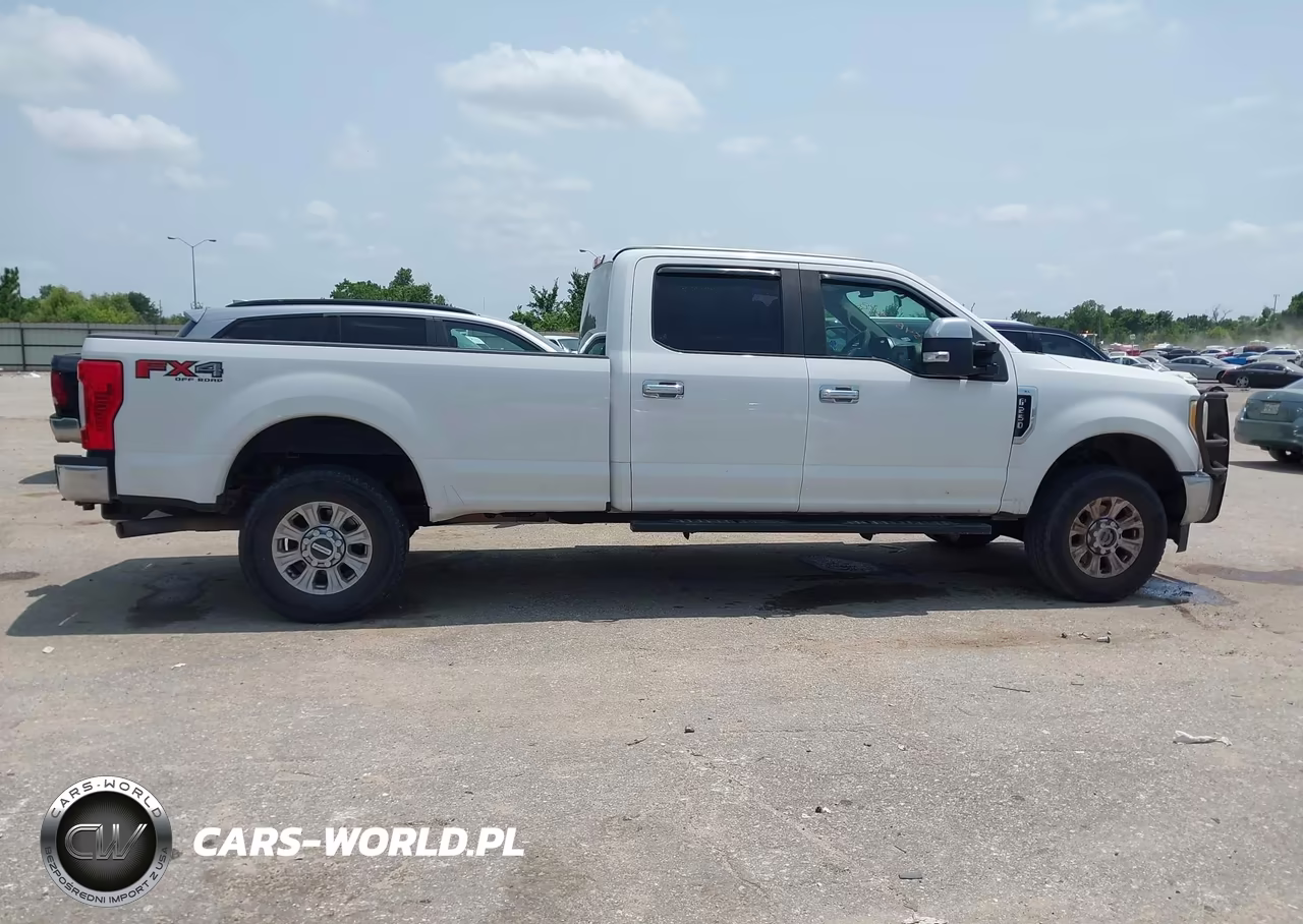 2017 Ford F-250 King Ranch-Lariat-Platinum-Xl-Xlt VIN:1FT7W2B62HEC88693 - 13
