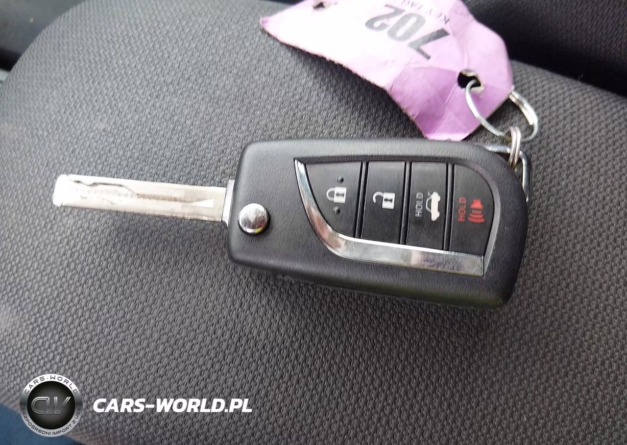 2024 Toyota Corolla Le VIN:5YFB4MDE3RP105922 - 10