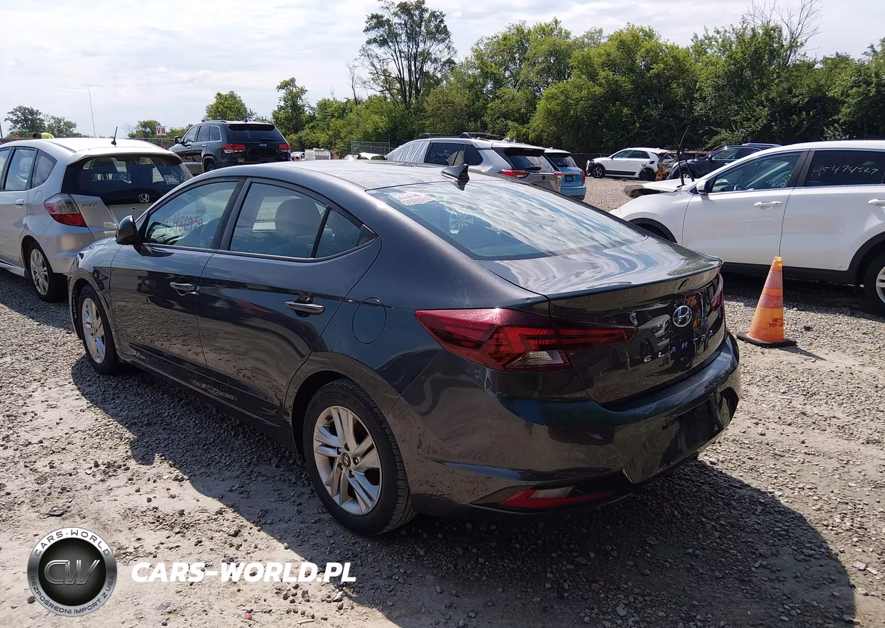 2020 Hyundai Elantra Sel VIN:5NPD84LF5LH566776 - 3