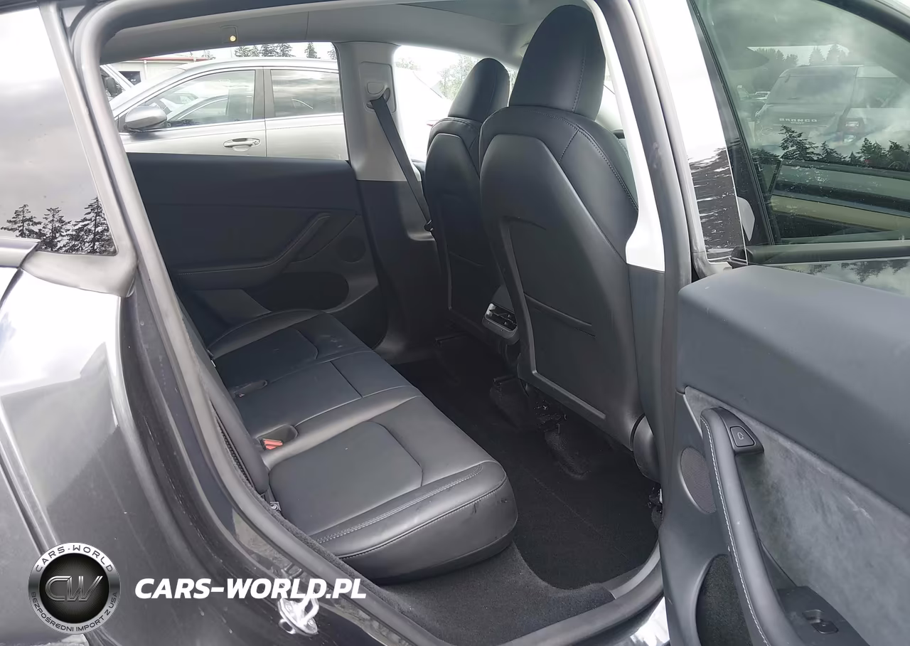 2025 Tesla Model Y Long Range Dual Motor Rear-Wheel Drive VIN:7SAYGDED0SF313297 - 21