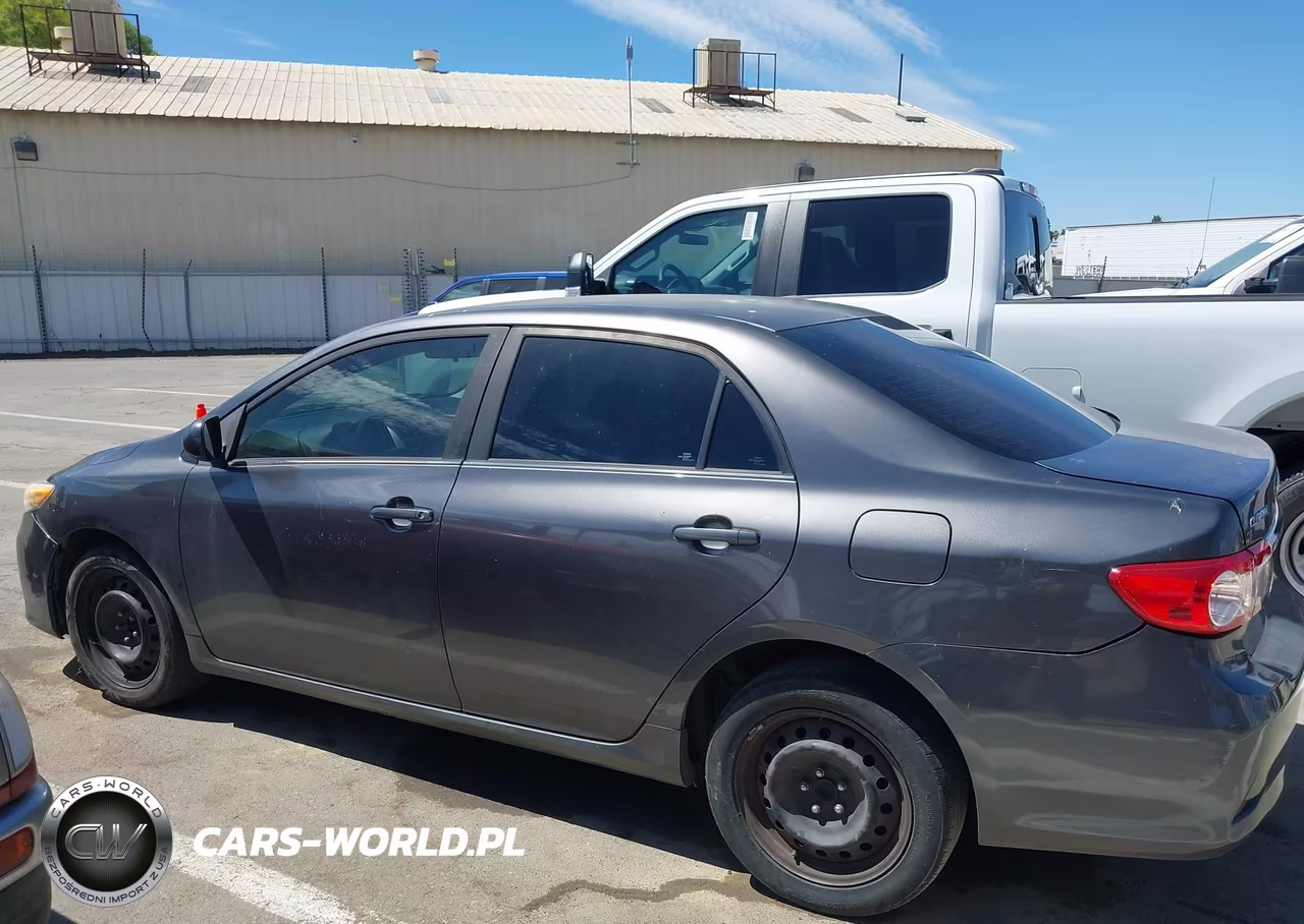 2013 Toyota Corolla Le VIN:5YFBU4EE7DP100164 - 14