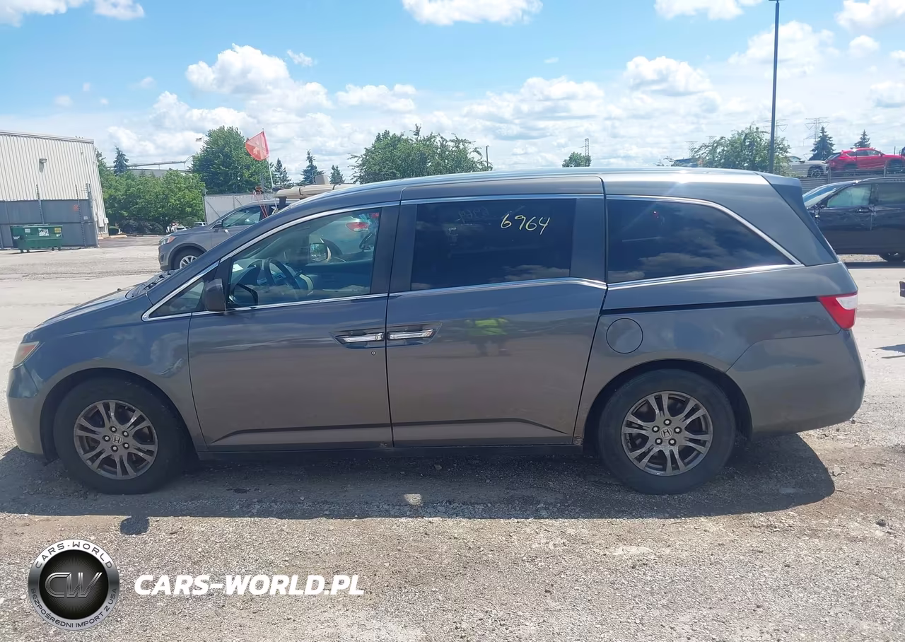 2011 Honda Odyssey Ex-L VIN:5FNRL5H62BB060953 - 14