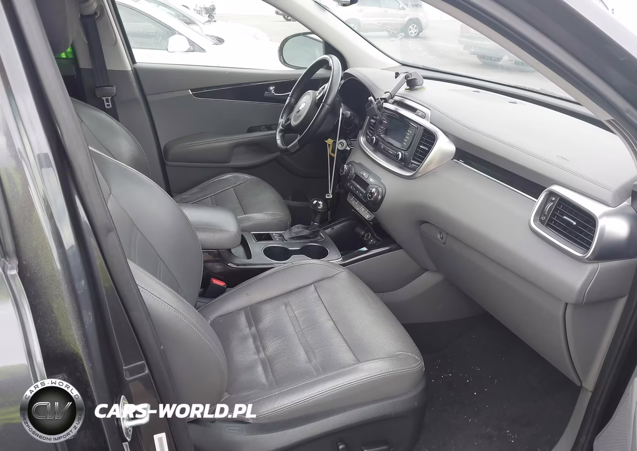 2016 Kia Sorento 2.0T Ex VIN:5XYPHDA1XGG016605 - 5