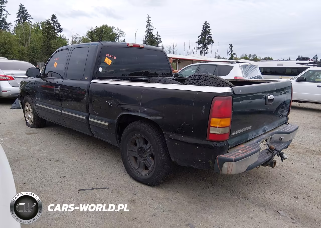 1999 Chevrolet Silverado 1500 VIN:2GCEC19W1X1252803 - 3