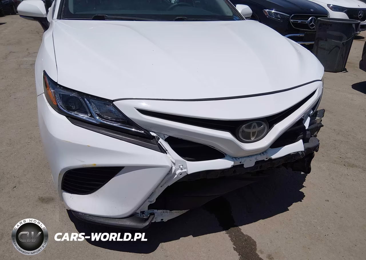 2018 Toyota Camry Se VIN:4T1B11HK0JU068340 - 6