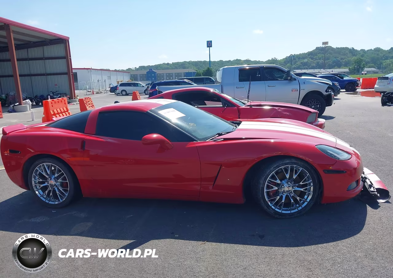 2005 Chevrolet Corvette VIN:1G1YY24U955132181 - 13