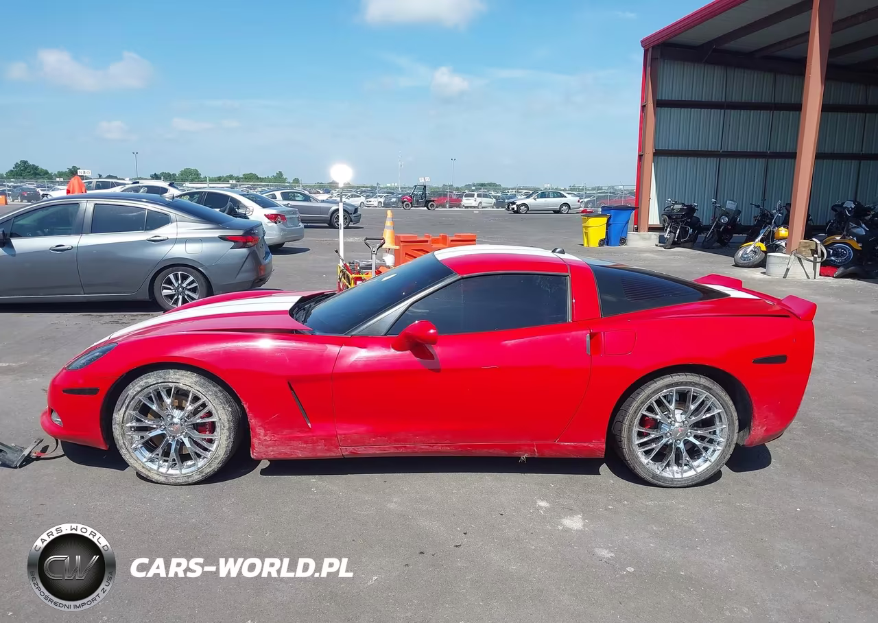 2005 Chevrolet Corvette VIN:1G1YY24U955132181 - 14