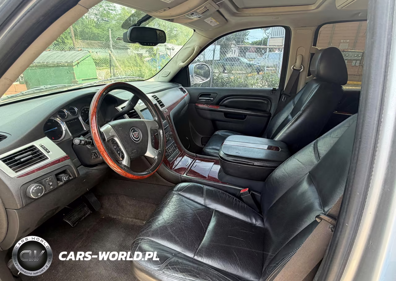 2011 Cadillac Escalade Premium VIN:1GYS4CEF3BR244701 - 13