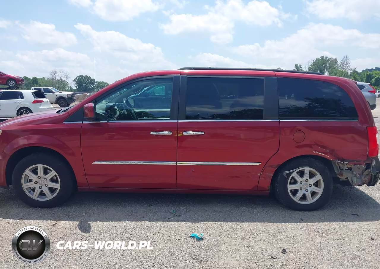 2011 Chrysler Town & Country Touring VIN:2A4RR5DG1BR682083 - 15