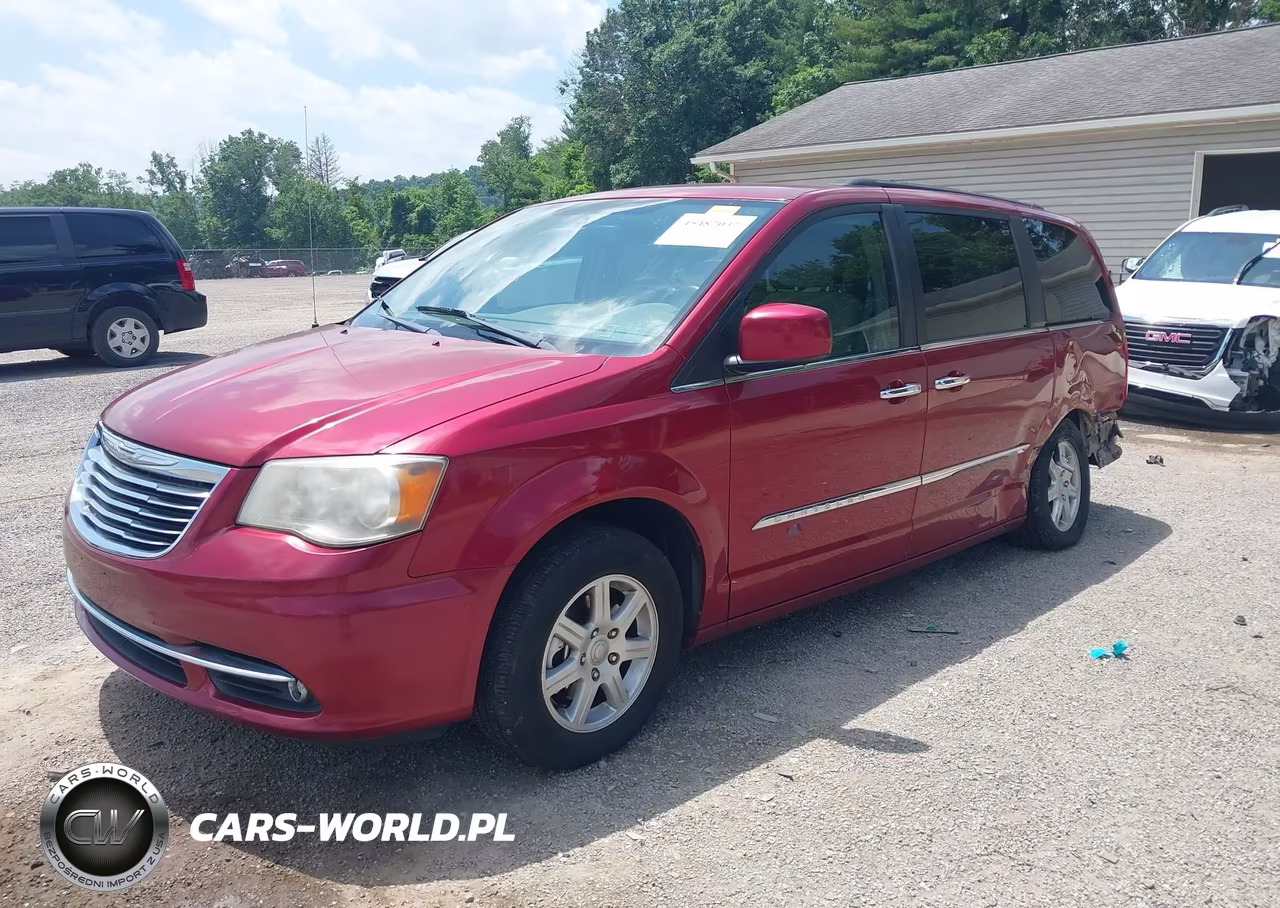 2011 Chrysler Town & Country Touring VIN:2A4RR5DG1BR682083 - 2