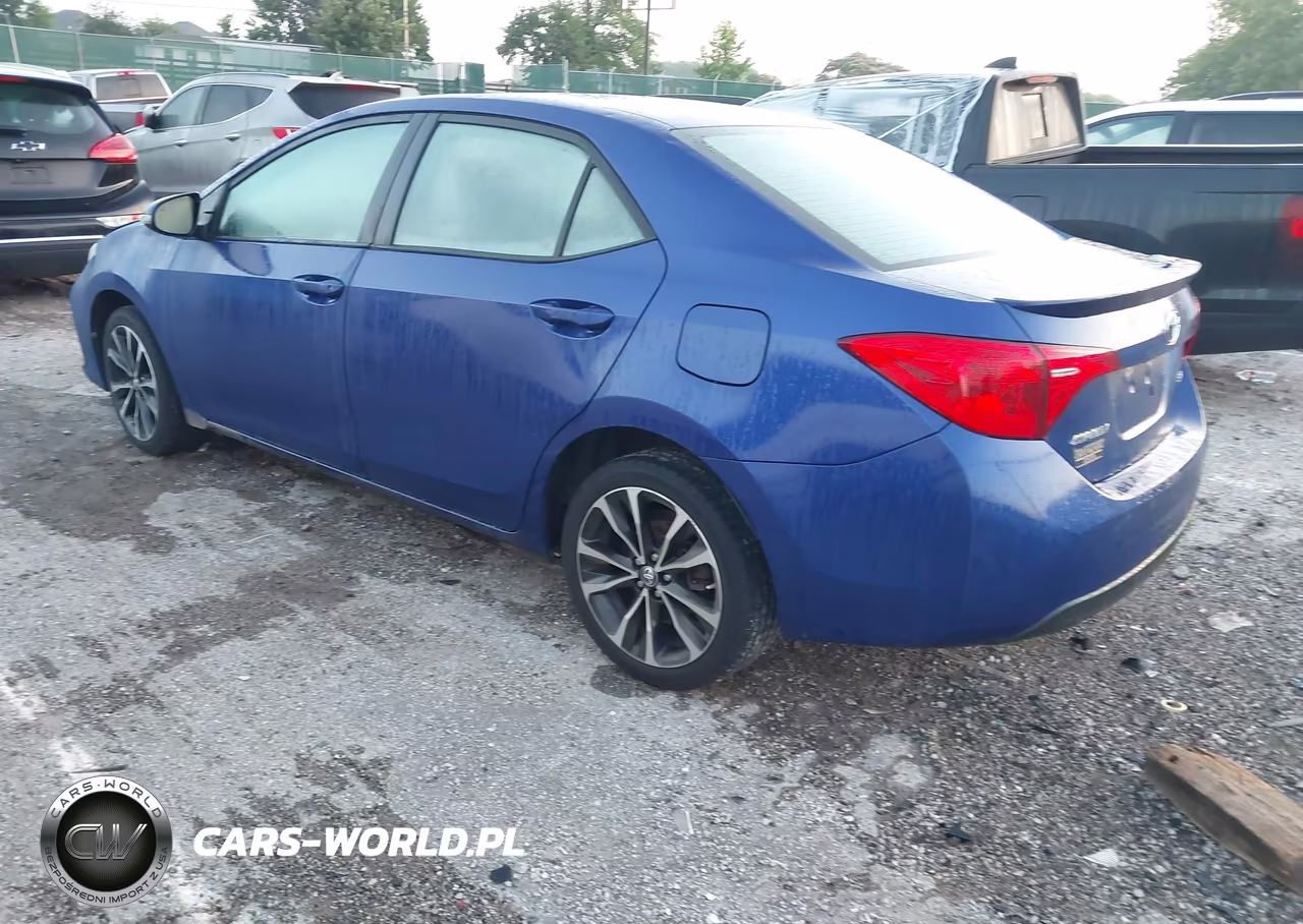 2019 Toyota Corolla Se VIN:5YFBURHE1KP932847 - 3