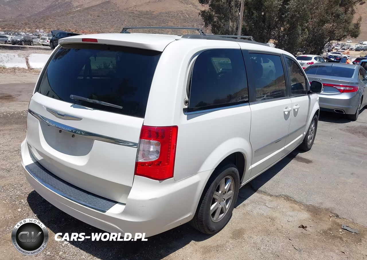2012 Chrysler Town & Country Touring VIN:2C4RC1BG5CR320424 - 4