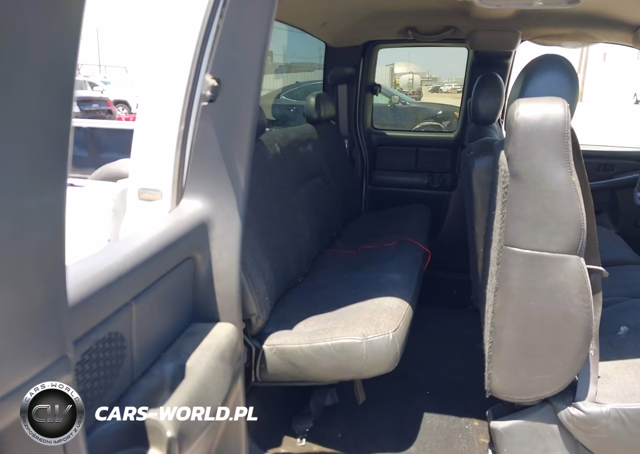 2002 Chevrolet Silverado 1500 VIN:2GCEC19X721397233 - 8