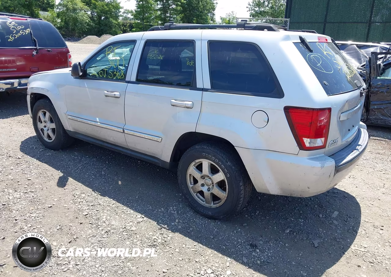 2010 Jeep Grand Cherokee Laredo VIN:1J4PR4GK8AC143274 - 3