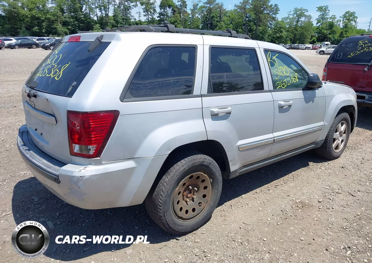 2010 Jeep Grand Cherokee Laredo VIN:1J4PR4GK8AC143274 - 4