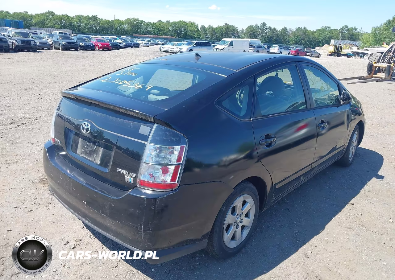 2004 Toyota Prius VIN:JTDKB22U240071074 - 4