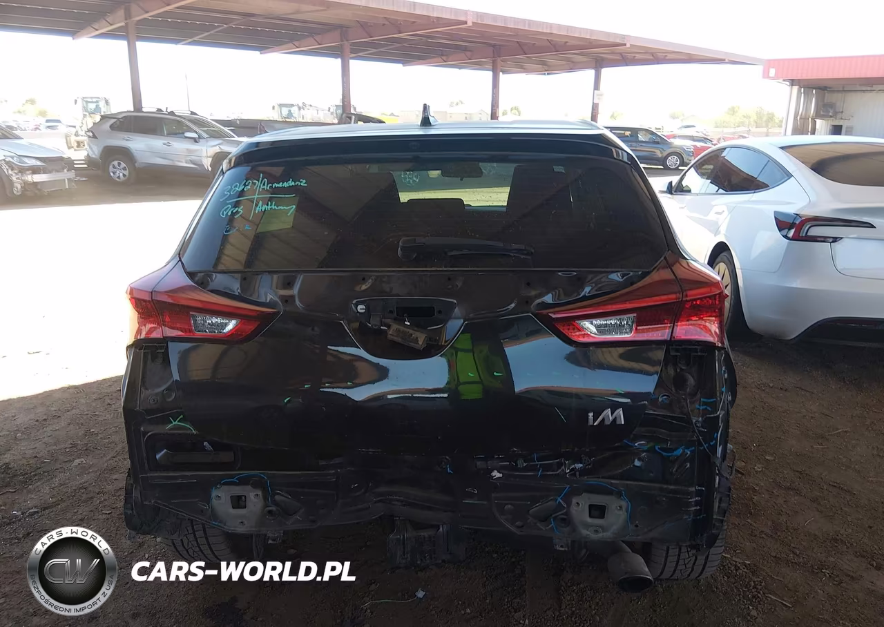 2018 Toyota Corolla Im VIN:JTNKARJE7JJ573103 - 17