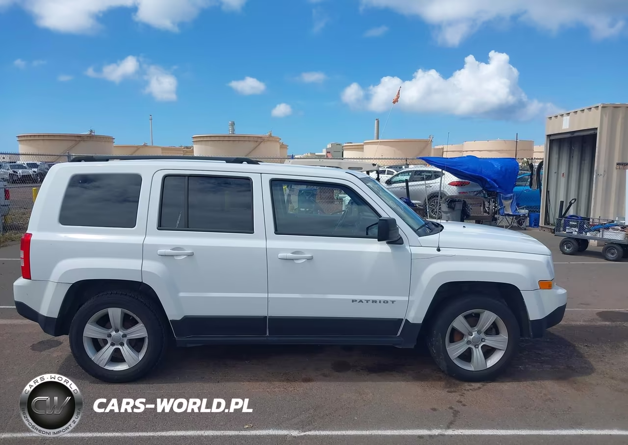 2017 Jeep Patriot Latitude VIN:1C4NJPFB8HD160281 - 13