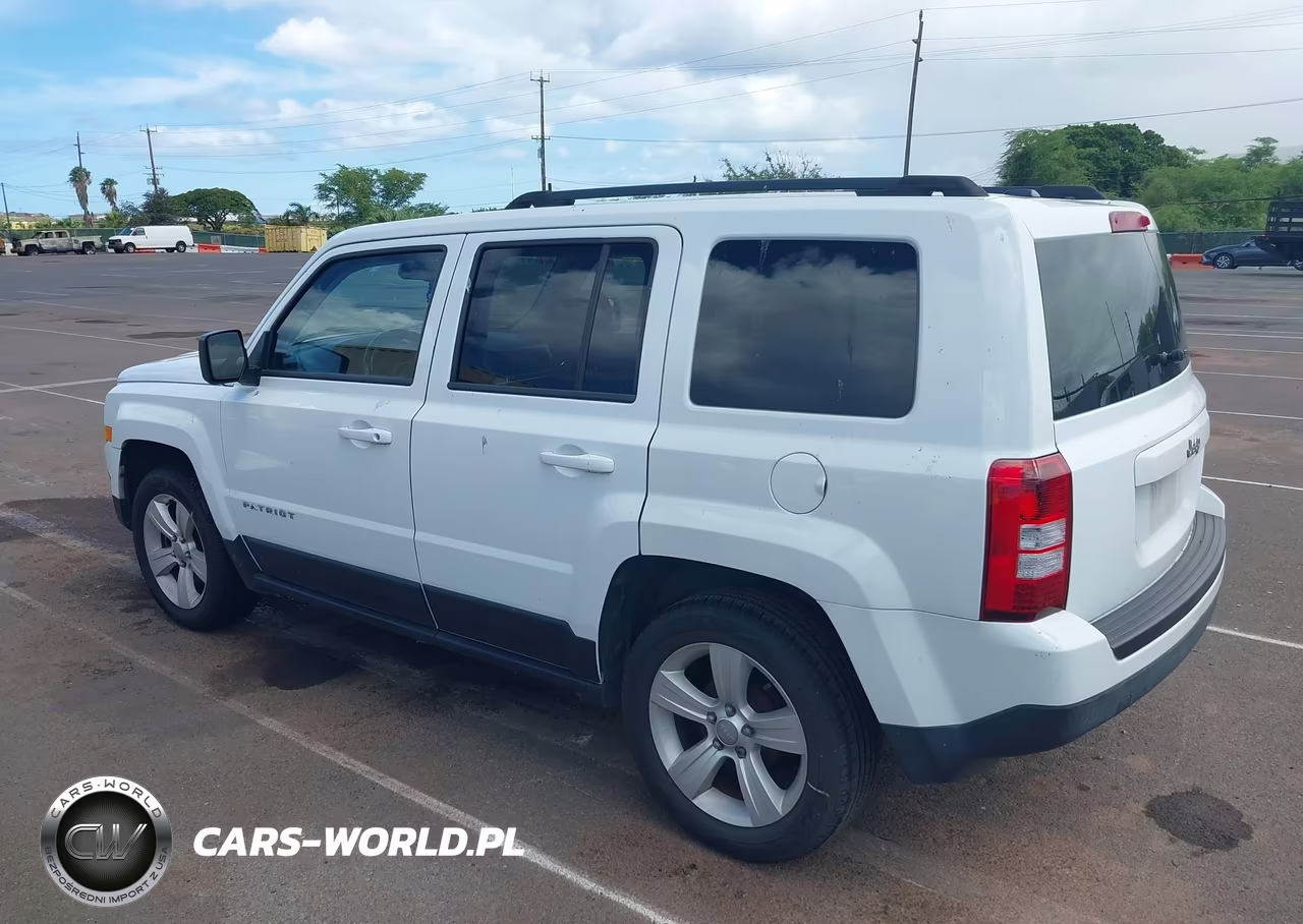 2017 Jeep Patriot Latitude VIN:1C4NJPFB8HD160281 - 3
